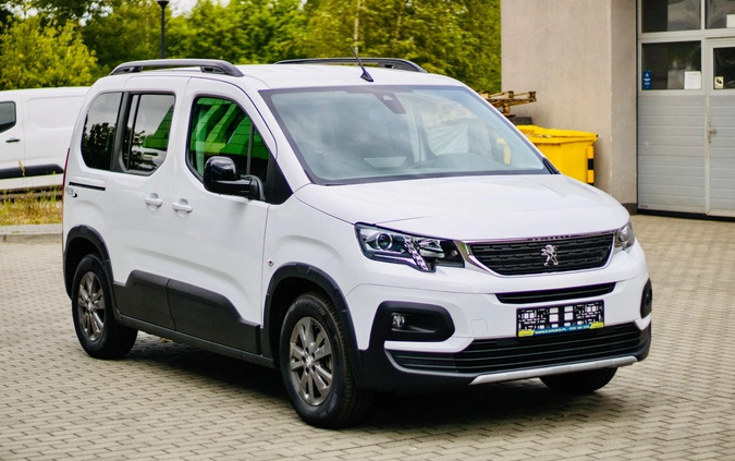 Peugeot Rifter cena 197500 przebieg: 10, rok produkcji 2024 z Chociwel małe 529